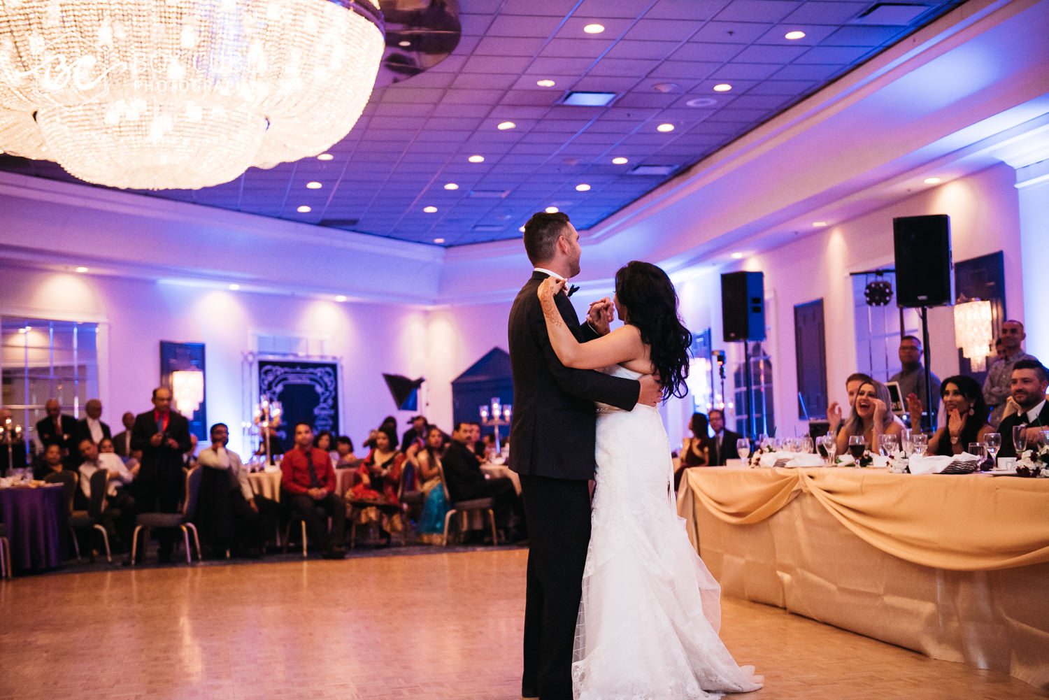 bond-wedding-at-hindu-society-of-alberta-hindu-wedding-royal-glenora-club-wedding-edmonton-wedding-photographers-box-cube-photography-2016-171