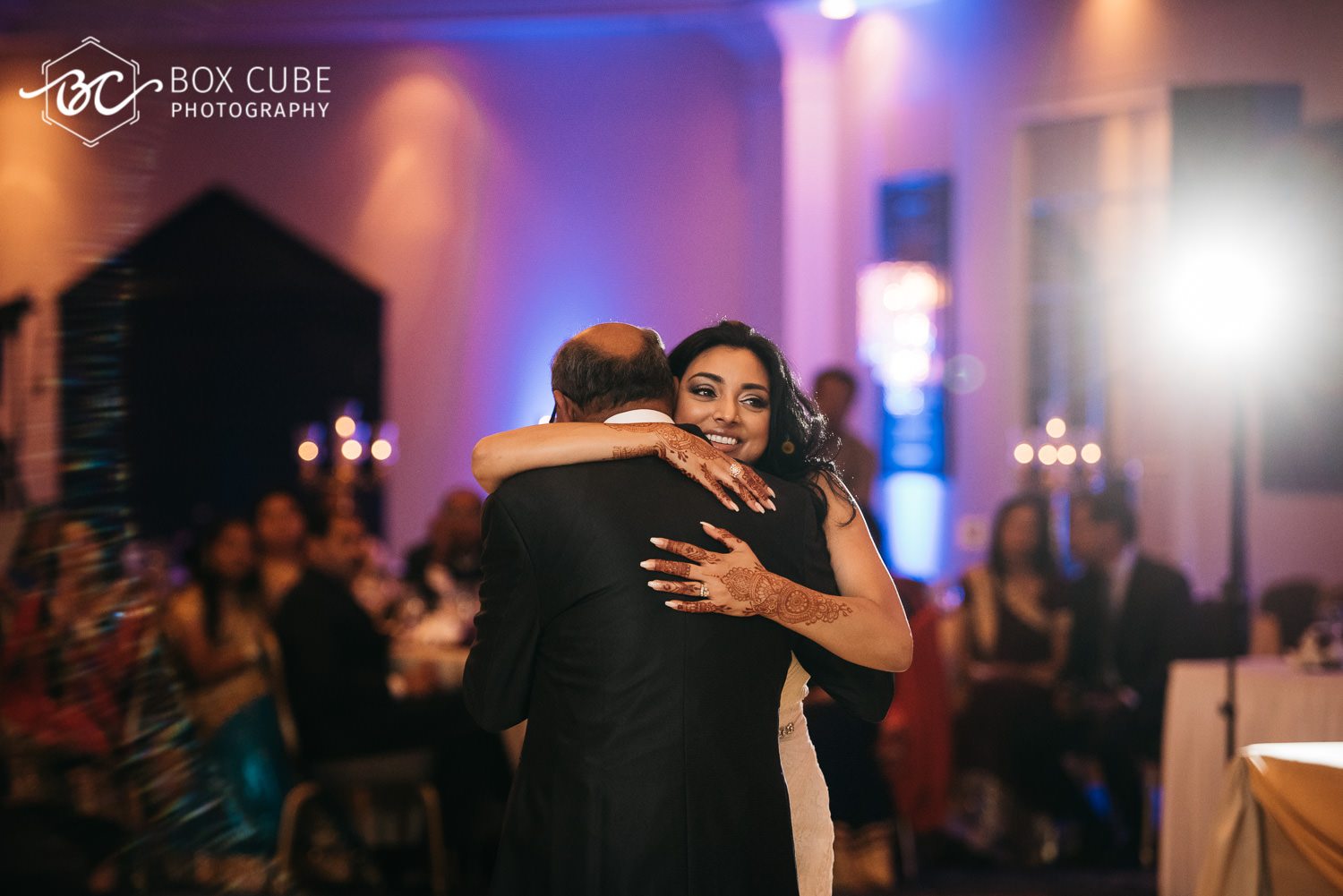bond-wedding-at-hindu-society-of-alberta-hindu-wedding-royal-glenora-club-wedding-edmonton-wedding-photographers-box-cube-photography-2016-174