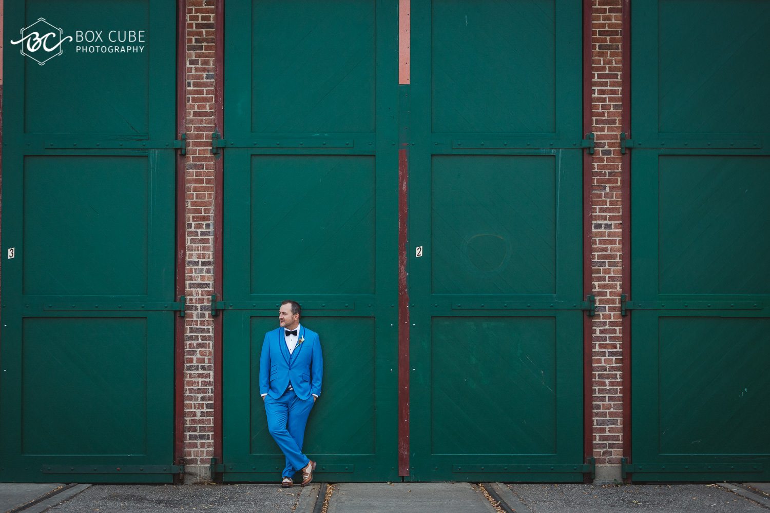 country-lodge-wedding-box-cube-photography-edmonton-wedding-photographers-street-car-barn-wedding-1