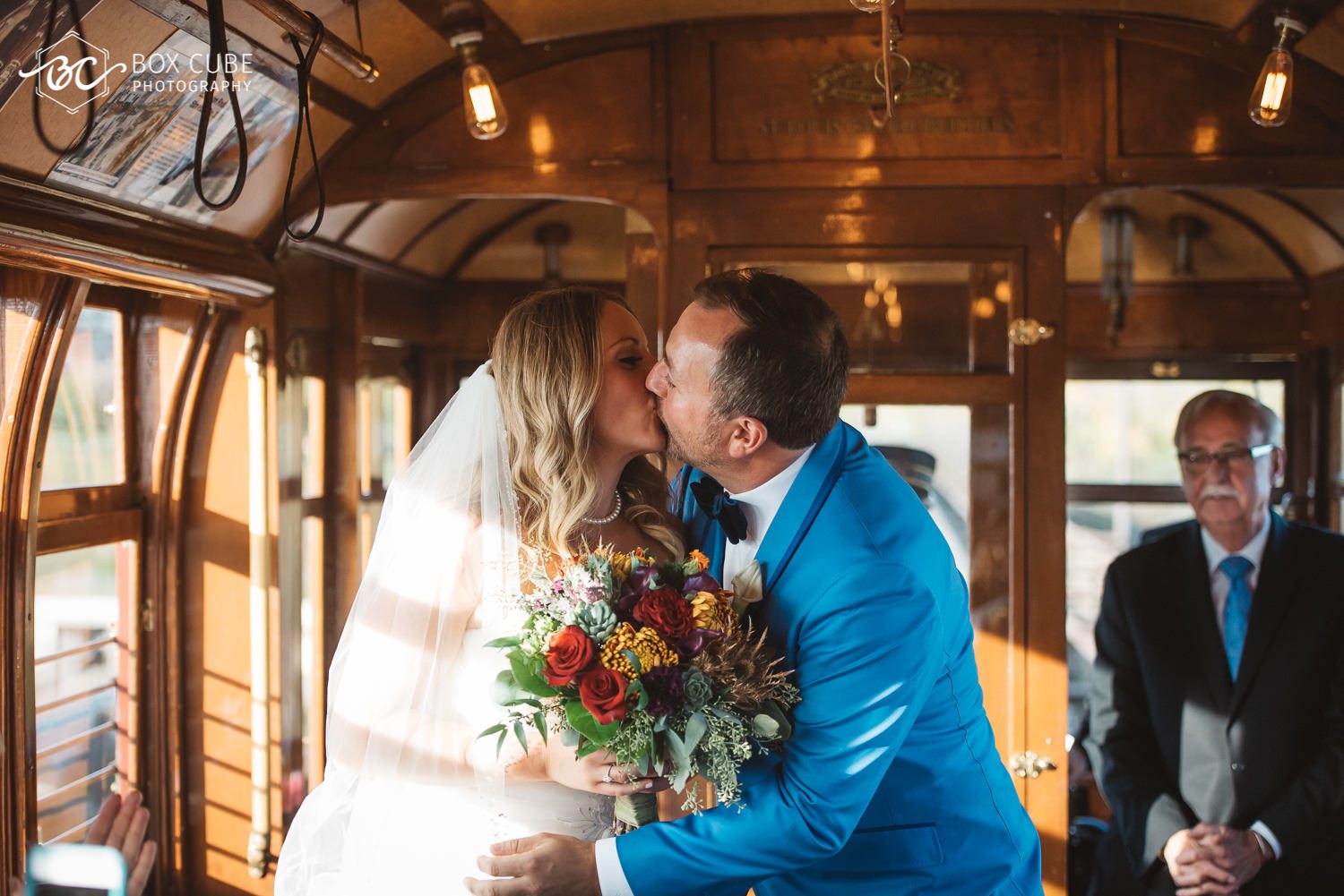 country-lodge-wedding-box-cube-photography-edmonton-wedding-photographers-street-car-barn-wedding-1