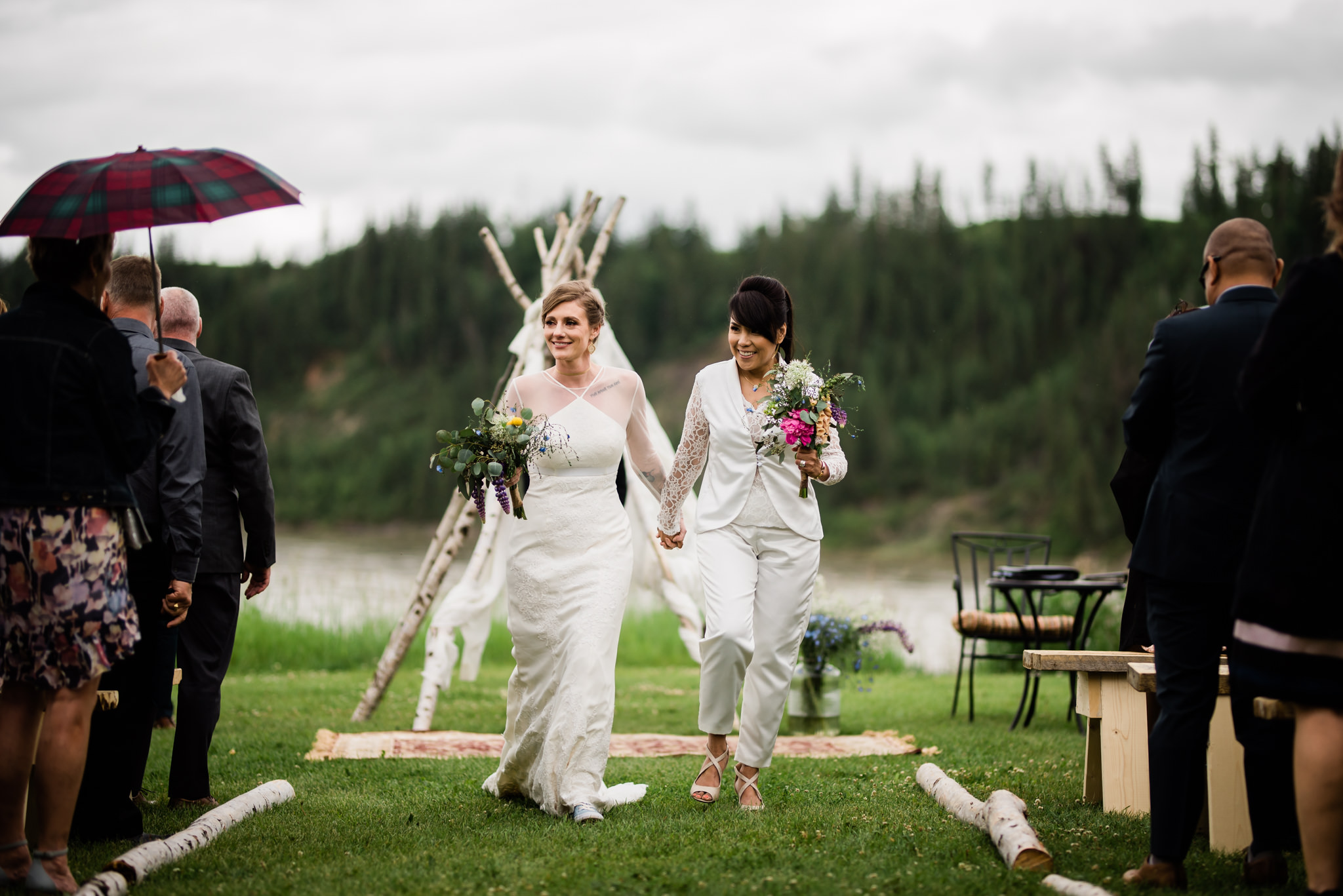 wedding at devon lions campground - edmonton wedding venue