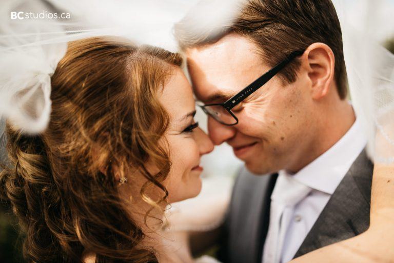 1836_wed_mayotte-the-country-lodge-wedding-edmonton-wedding-photographer